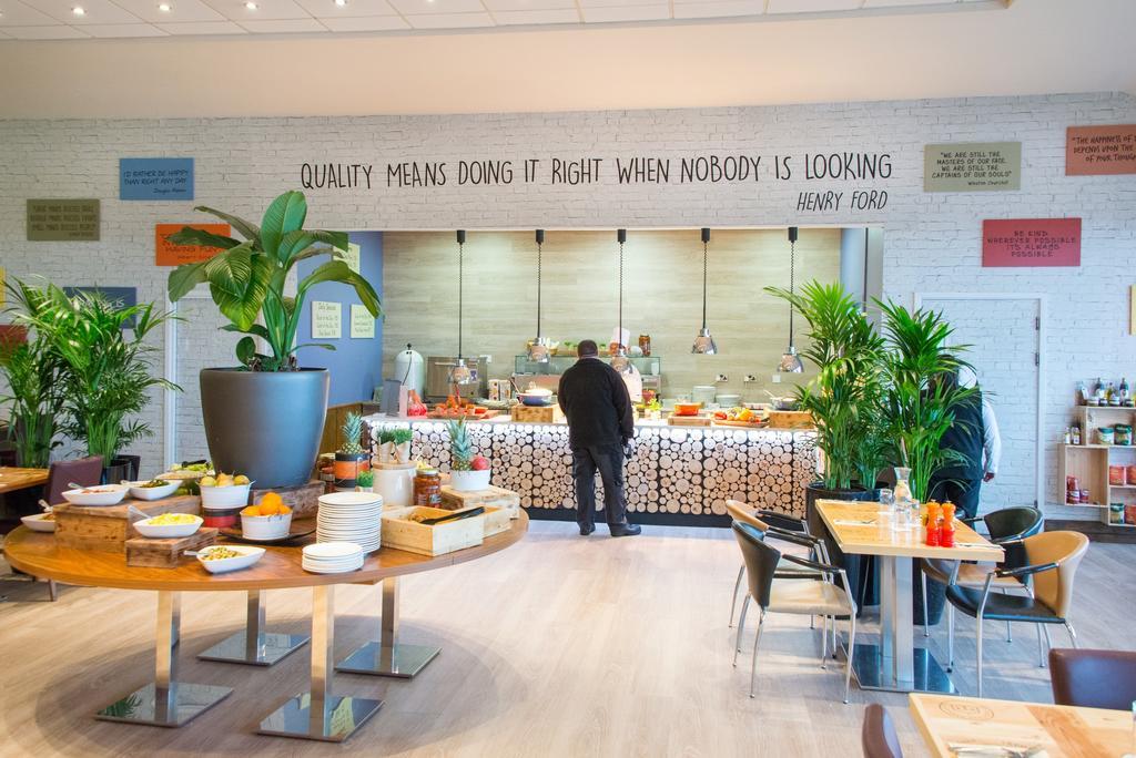 Cork Airport Hotel Eksteriør billede